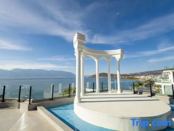 Yiju Sea View Homestay (Dali Erhai Branch)