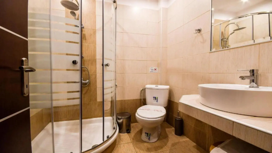 Avra Hotel