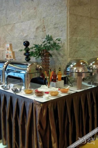 Mesa International Hotel