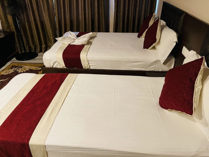 Hotel Lotus Grand