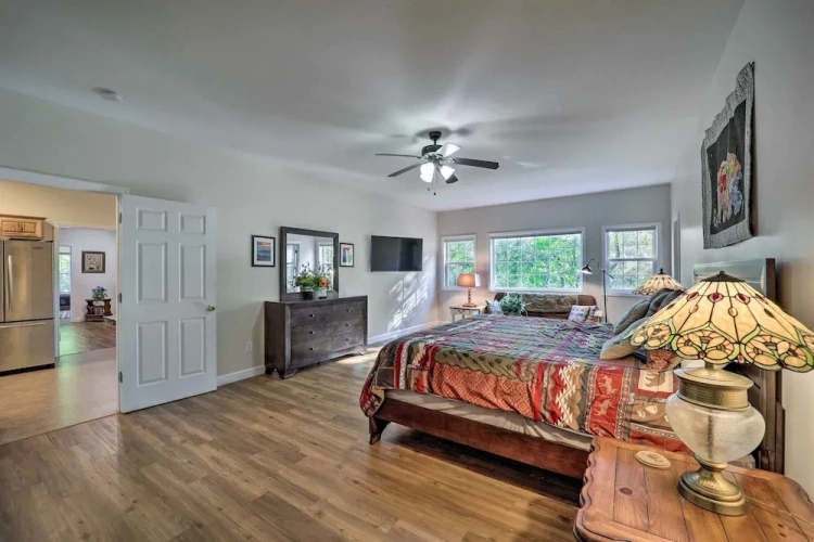 Guest rooms