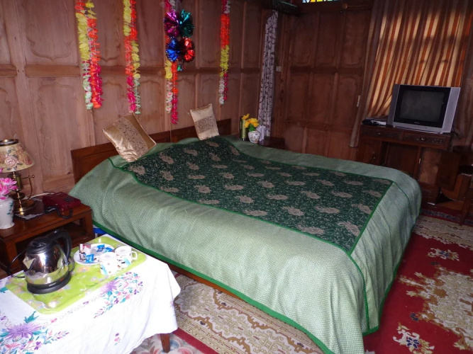 De Laila Houseboats Srinagar