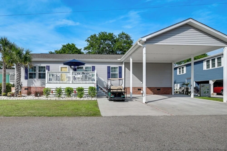 4 Bedrooms Cottage