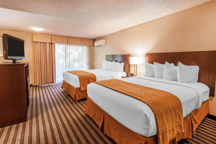 Quality Inn & Suites Vancouver - Hazel Dell