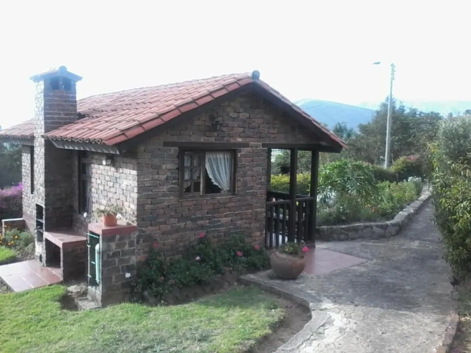1 Bedroom Bungalow with balcony and with view