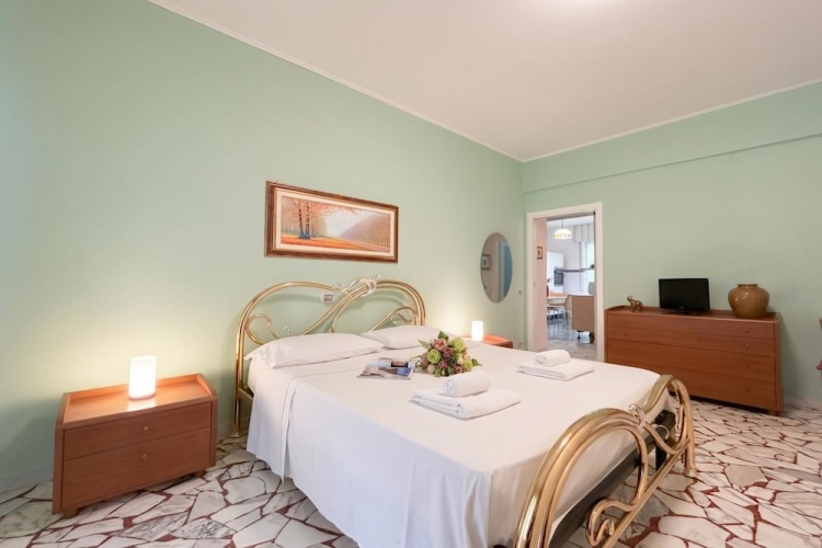 Standard Apartment