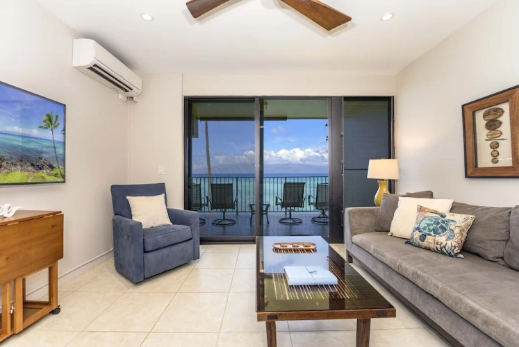 3 Bedrooms Standard room with balcony