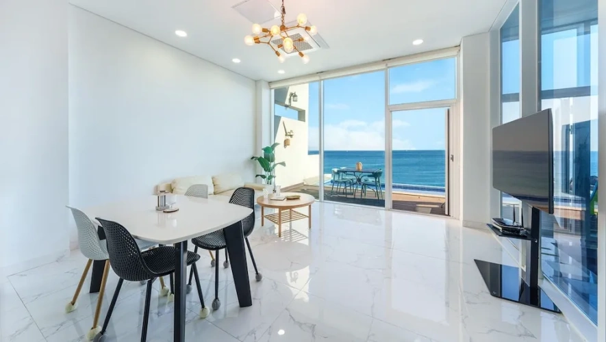 2 Bedrooms Standard room with balcony