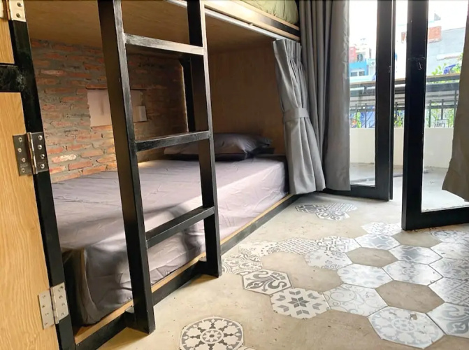 92 Hostel