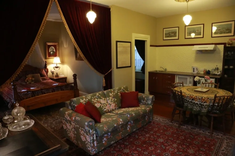 Standard Double Suite