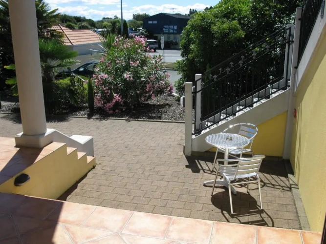 1 Bedroom Basement Apartment