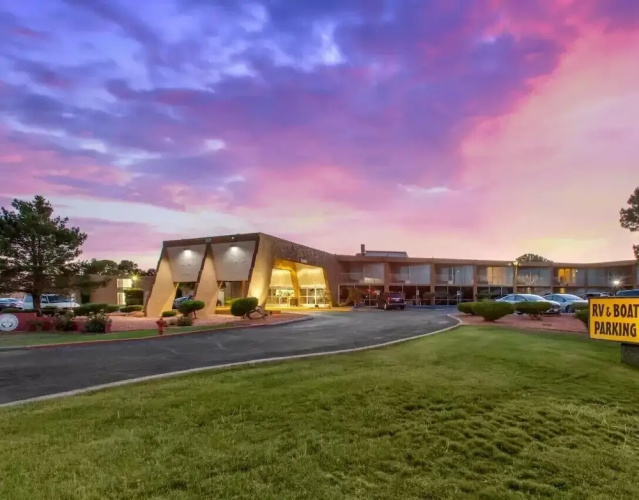 Scenic View Inn - Lake Powell - Page Az - Lake Powell