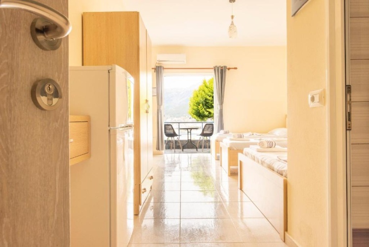 Standard Quadruple room with sea view