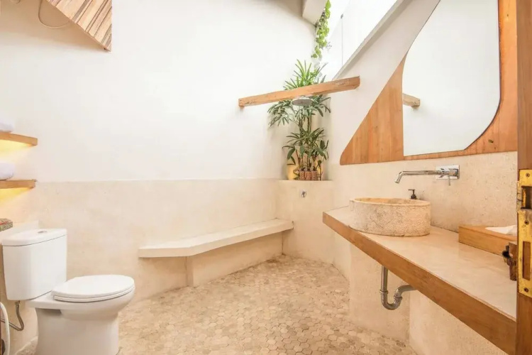 Charming 1BR Villa With Pool, 800m to Echo Beach