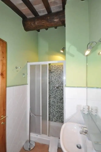4 Bedrooms Villa