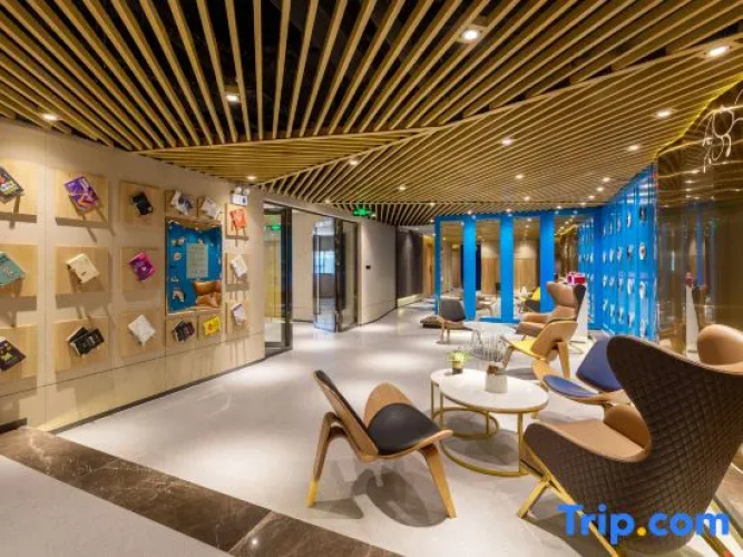 M Hotel