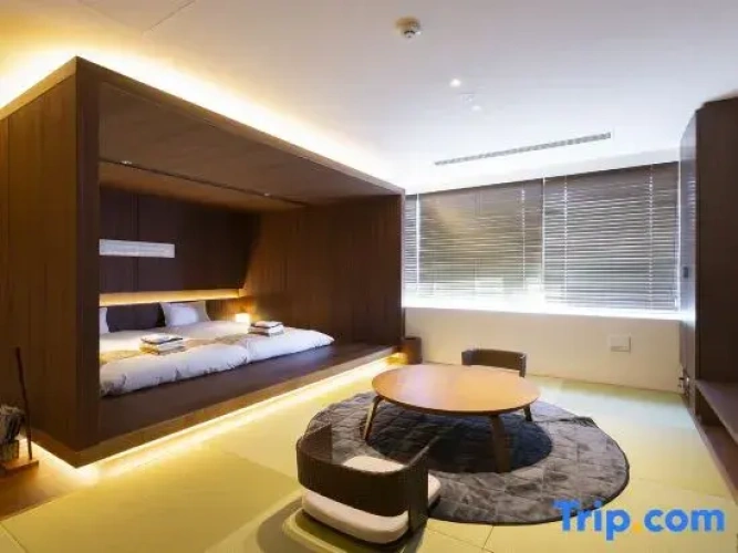 Premium Triple room