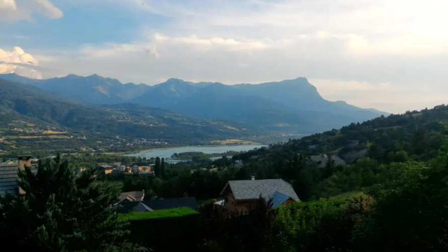 Appartement agréable à deux pas du plan d'eau