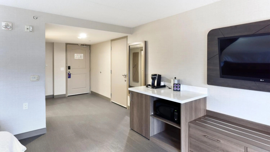 Holiday Inn Express & Suites Waterloo - St. Jacobs Area photo 36