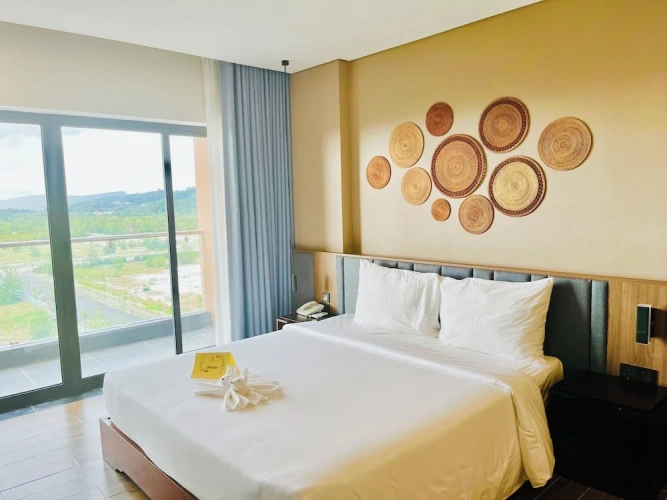 Deluxe Mountain or Ocean View Double room with balcony