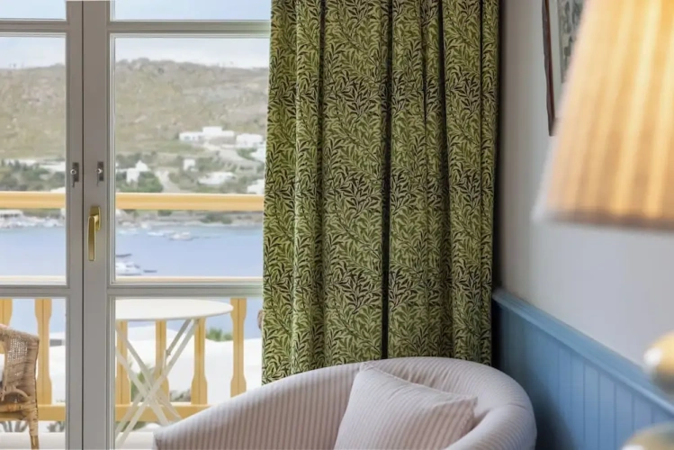 Superior room with balcony and with bay view