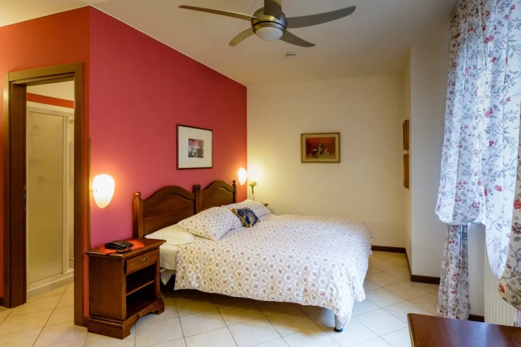 Classic Triple room