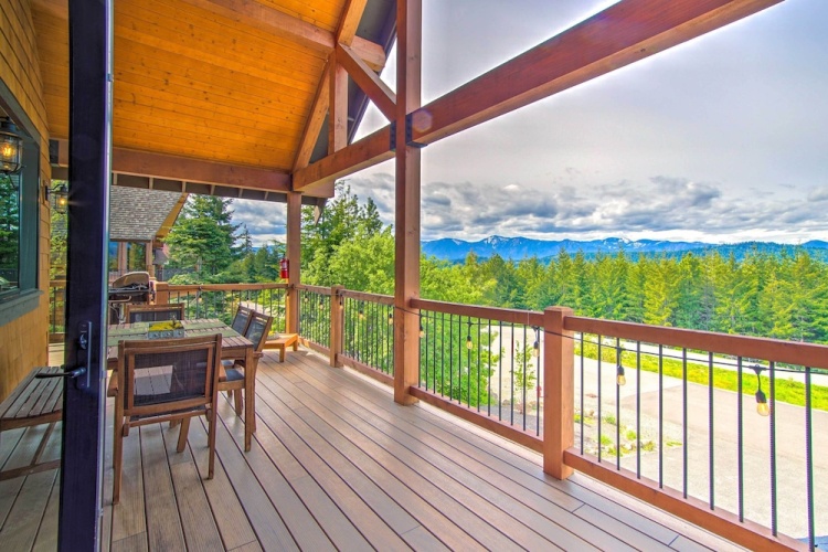 Soak, Night Ski & Explore! Cle Elum Mtn-view Cabin