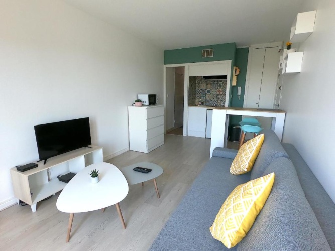 1 Bedroom Apartment