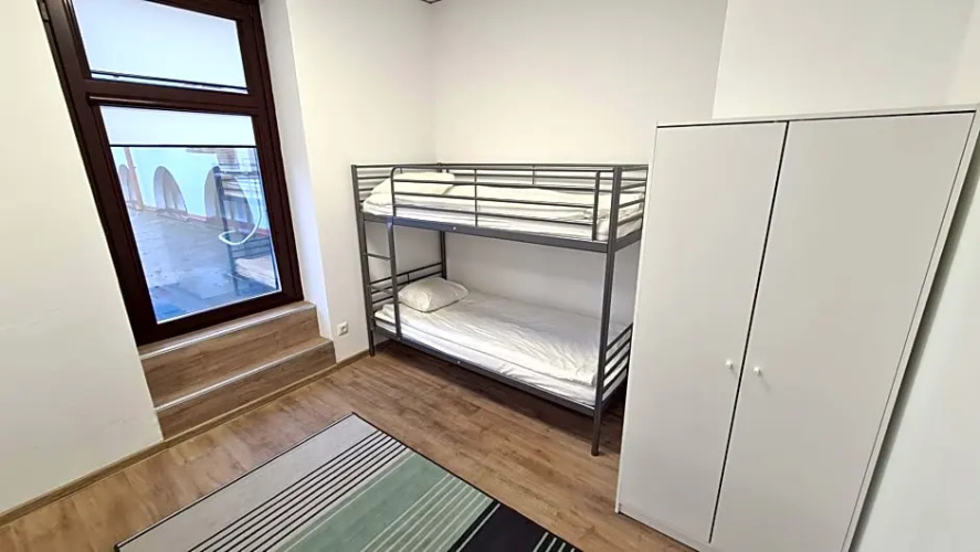 Laurentroom Hostel