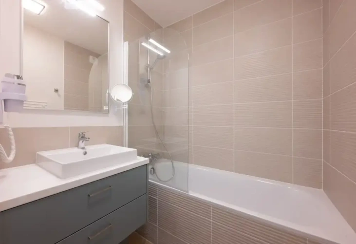 1 Bedroom Apartment with balcony
