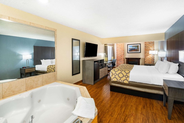 Deluxe Double Suite