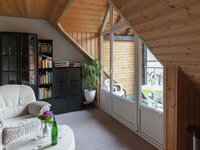 Single Apartment
