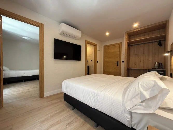Standard Quadruple room