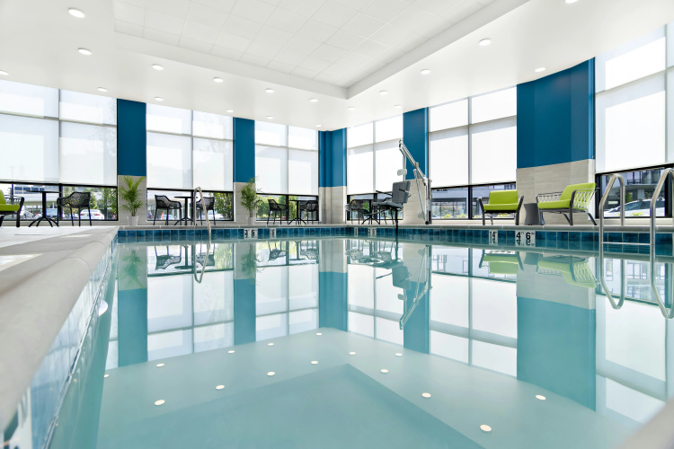 Hampton Inn Suites Chicago Medical District Uic photo 14