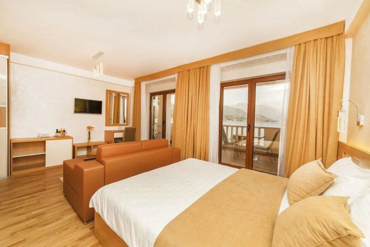 Hotel Bela Roza