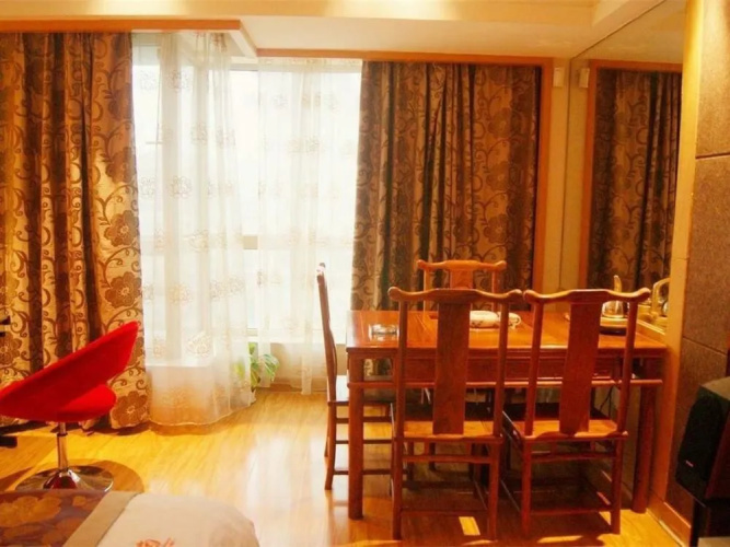 Lansa International Hotel