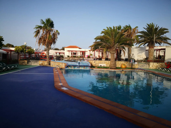 Castillo Beach Apartments