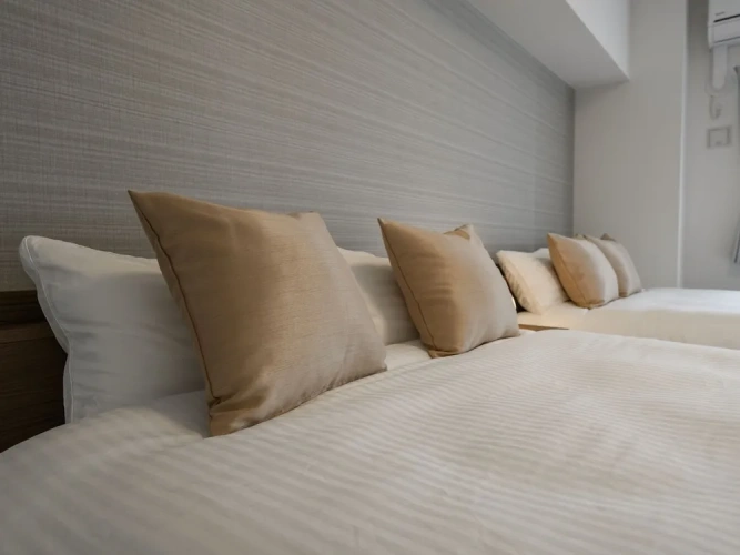 2 Bedrooms Apartment