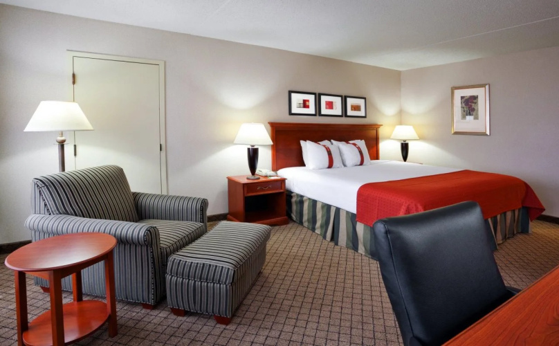 DoubleTree by Hilton Dayton Fairborn