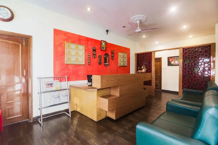 OYO 4280 The City Gate Residency