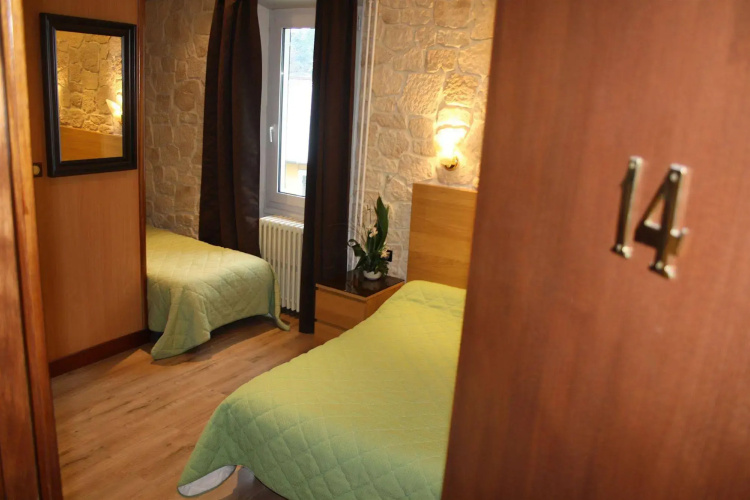 Le Savoy Hotel