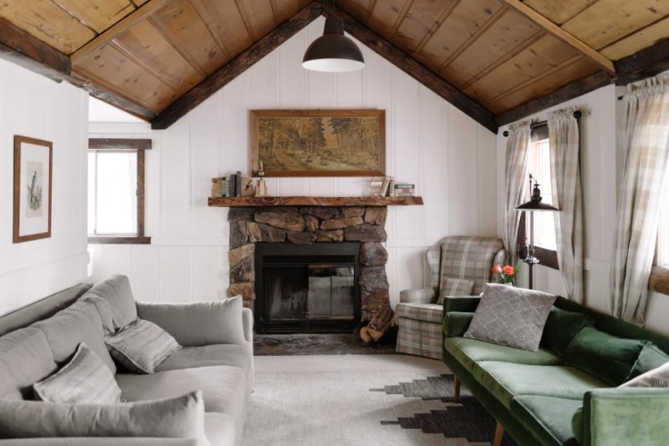 2 Bedrooms Chalet