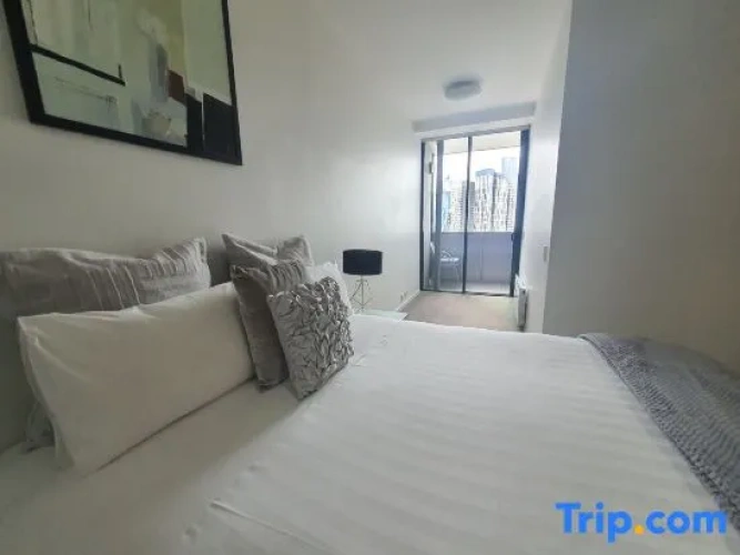 2 Bedrooms Deluxe Apartment