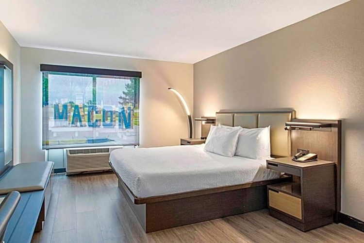 Deluxe Double room