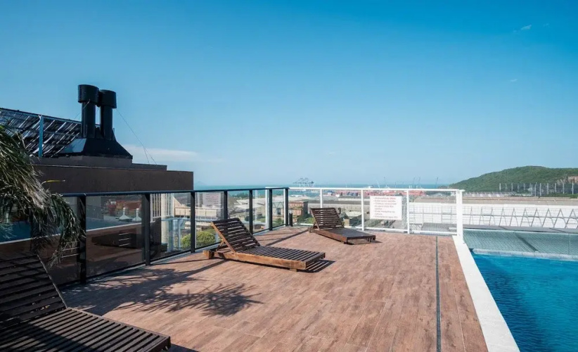 Studio in a Condo w/ Pool 550m From Beach Tor0407