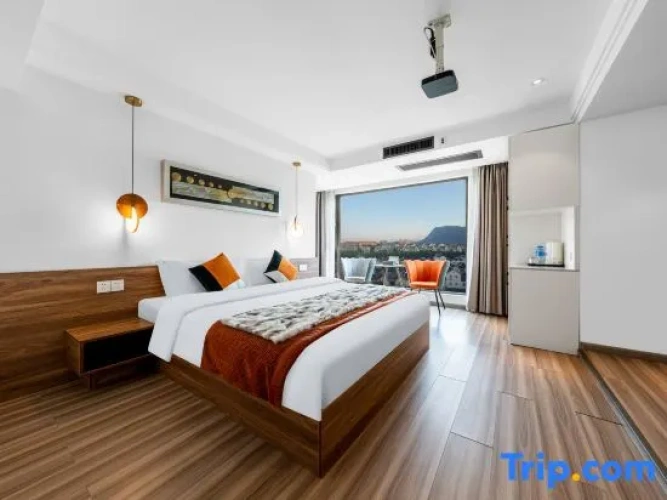Standard Double room with balcony