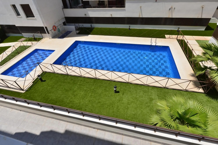 Apartamento CERCA PLAYA CON BALCON Y BBQ