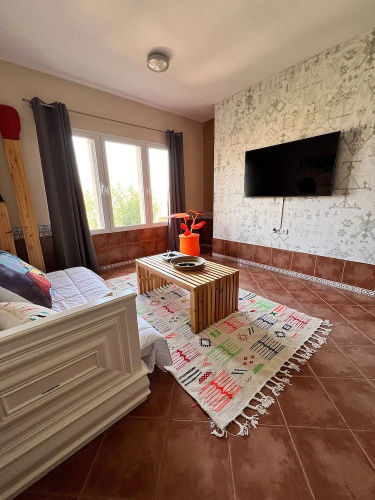 ART POiNT GUESTHOUSE