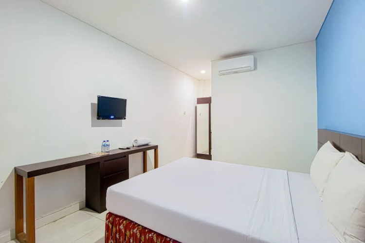 Prime Cailendra Hotel