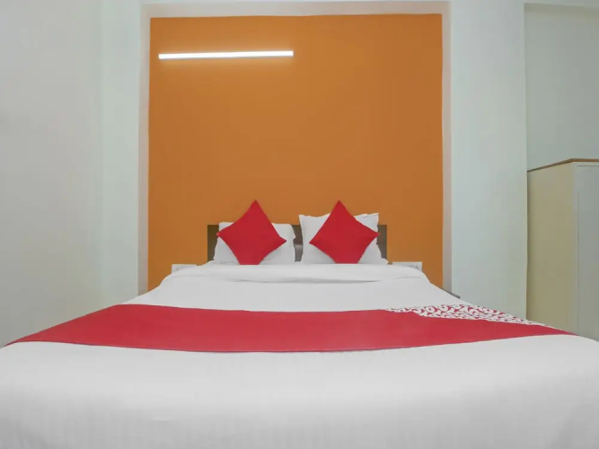 OYO 22772 Hotel Vasantdashmi (purva)